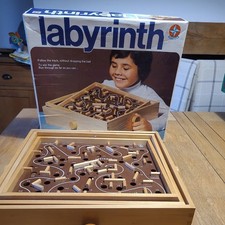 Vintage Estrela Labyrinth 54 Hole Wooden Concentration Board Game Boxed