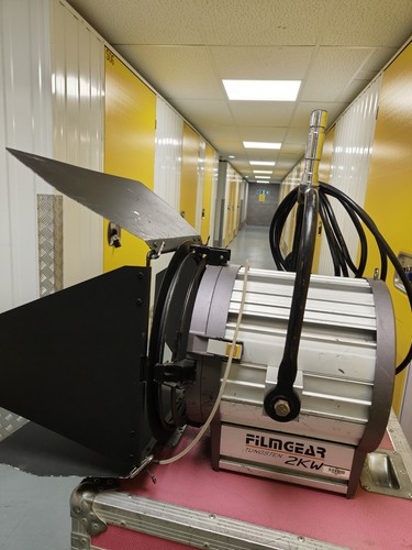 Filmgear tungsten fresnel - filmgear,