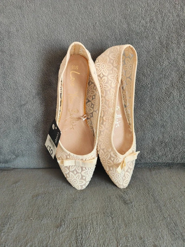 Cream lace ballet flats - cream,
