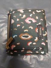 Genuine FOSSIL Compact Purse Dark Green New Without Tags Never Used