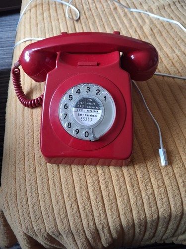Vintage 1980 gpo - gpo, red
