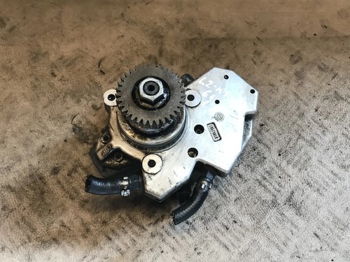Mercedes benz w221 fuel pump - mercedes-benz,
