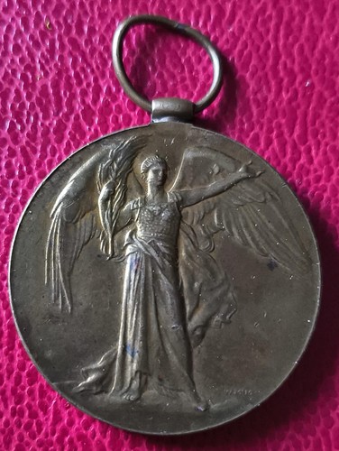 Wwi british victory medal - british,