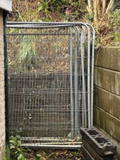 HERAS FENCE PANELS 21 IN TOTAL GOOD CONDITION USED FOR LESS THAN 2 MONTHS