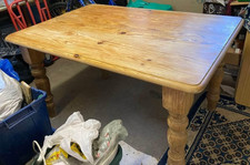 Vintage Pine Farmhouse 6 Seater Table/Dining Table