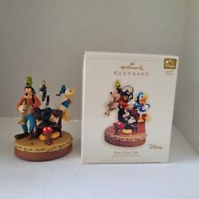 Sing Along Pals Hallmark