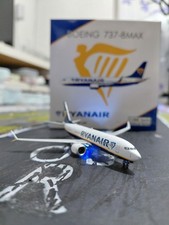 Phoenix Ryanair Boeing B737-8MAX EI-IJT 1/400 Scale Model Limted Edition Boxed