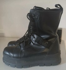 UGG® AUSTRALIA SHEENA BLACK