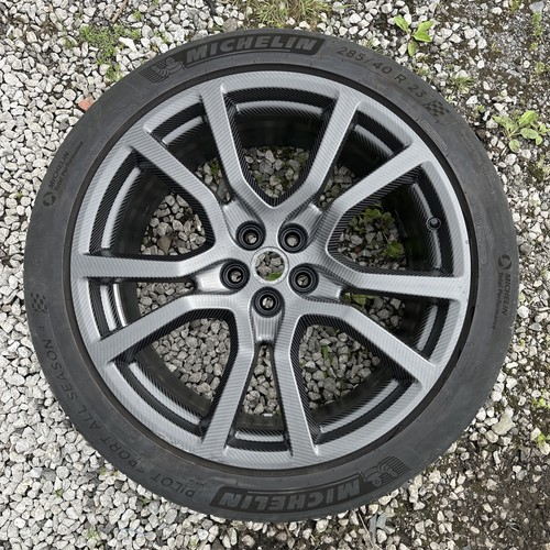 Range rover svr carbon fibre - svr,