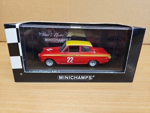 Minichamps scale - 1/43,
