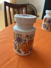 Vintage Lord Nelson Pottery Gaytime Flour / Sugar  Sifter  13cm 1970s