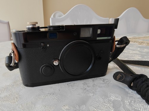 Leica black paint - leica,