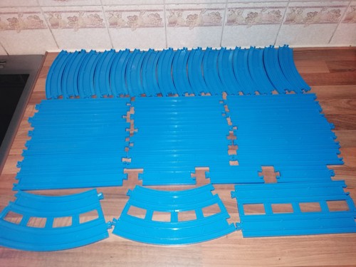 Thomas the tank trackmaster - thomas,