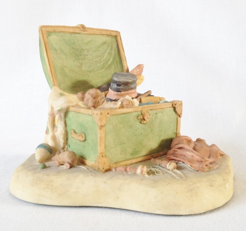 Brambly hedge the toy chest - hedge,