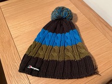 Berghaus Winter bobble hat