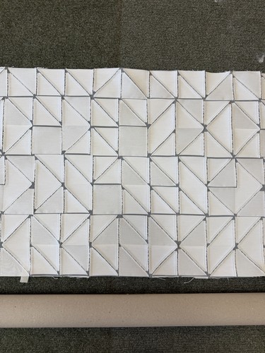 Fabric remnant white cut - -,