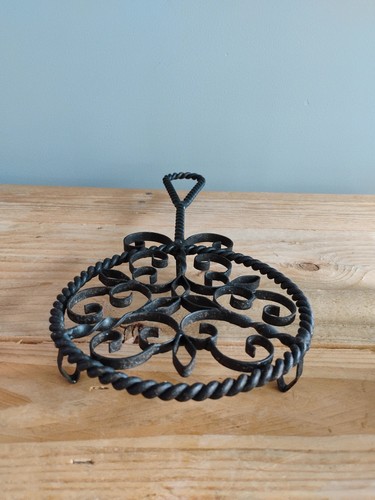 Antique black metal trivet pot - black,