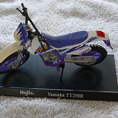 Maisto yamaha tt250r diecast - tt250r,