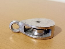 Vintage Small Metal Pulley