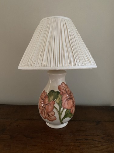 Moorcroft hibiscus lamp - hibiscus, base