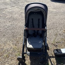 Silver Cross Wave Pram &