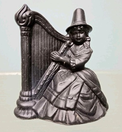 Vintage welsh coal - coal, figurine