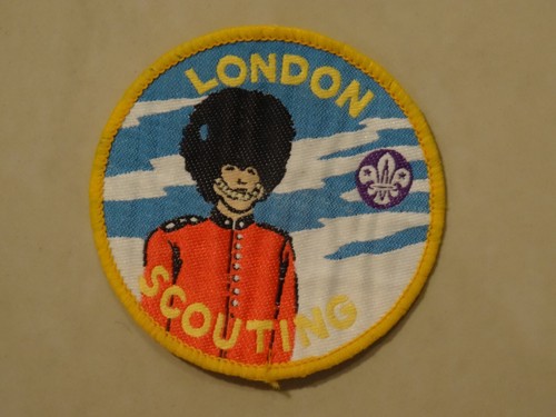 London scouting badge - scouting, {yellow}