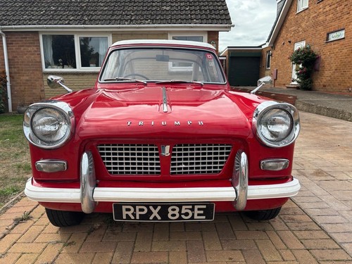 Triumph herald 1200 - triumph,