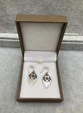 Suarti Bali Mother of Pearl