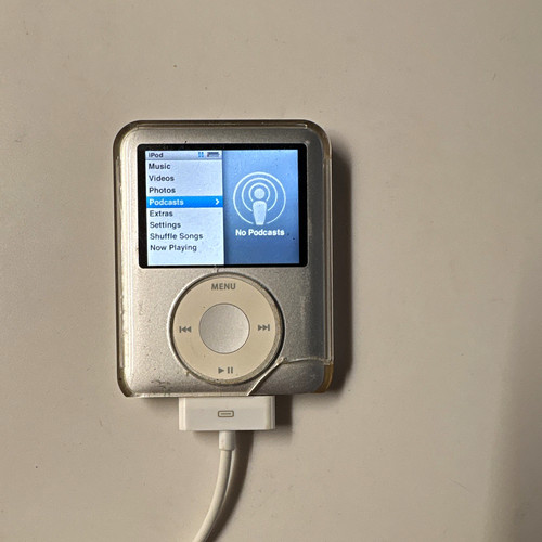 Apple ipod nano 4gb silver - apple,