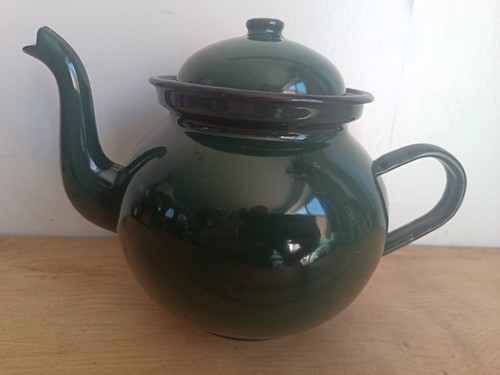 Enamel teapot green made - ,