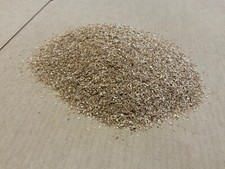 Supplementing Hardwood Beech Sawdust for Wood-loving Mushroom Lions Mane