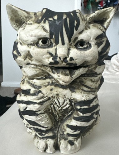 Vintage chelsea cat - vintage,