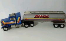 VINTAGE 1980'S NYLINT METAL TOYS SEMI TANKER TRAILER GAS-A-HAUL 18 WHEELER 24 IN