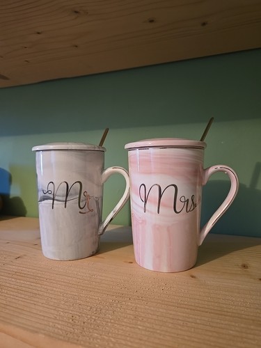 Mrs tall ceramic - 'mr,