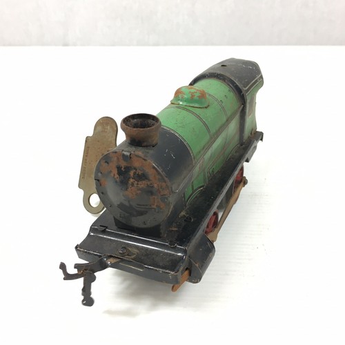 Vintage hornby gauge green - o,