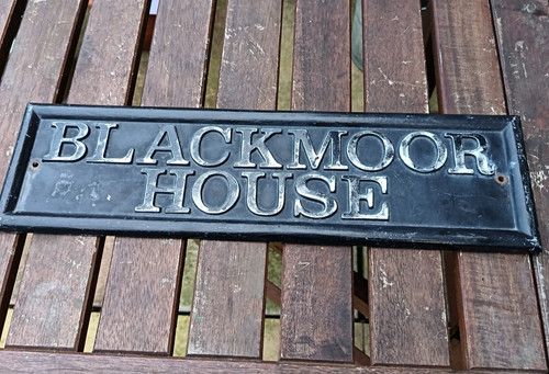 Vintage cast iron blackmoor - cast,