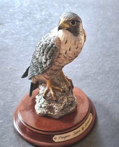Peregrine falcon pottery - falcon,