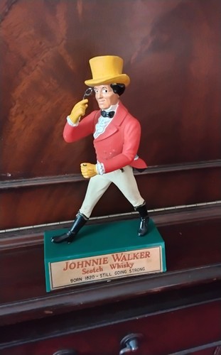 Johnnie walker vintage whisky - johnnie,