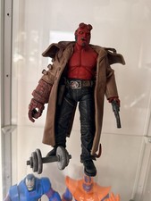 Mezco Hellboy 7" Figure with