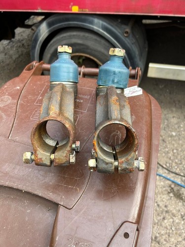 Aftermarket pair track rod