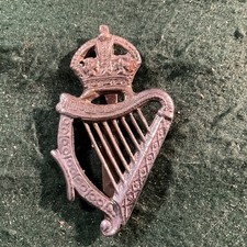 London irish cap badge - ,