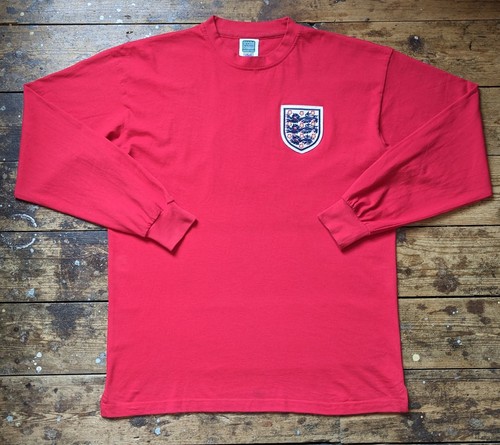 England retro score draw men - england,