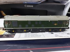 Bachmann OO Gauge BR Class 25 locomotive No D5211 DCC factory Fitted