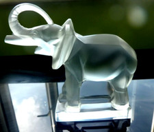 Superb Rare Lalique Elephant  Sculpture Figurine  Older Block Capitals Signature