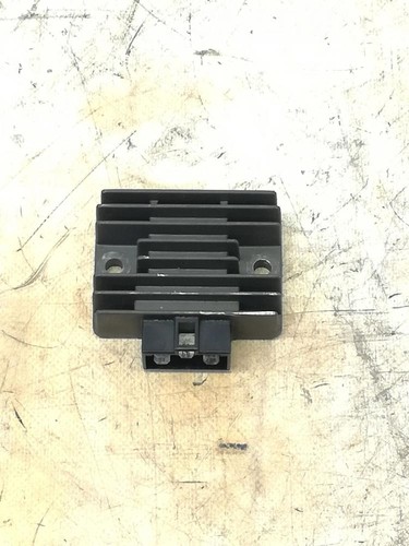 Voltage regulator sh561 - voltage, for