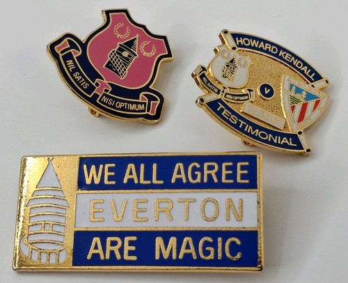 Everton football club pin - club,