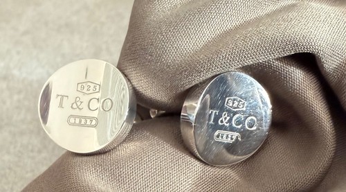 Authentic 925 co - 925, t