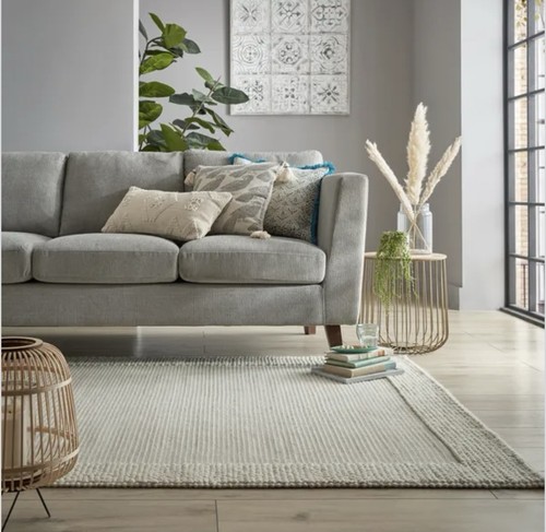 Hand woven pebble border - woven,