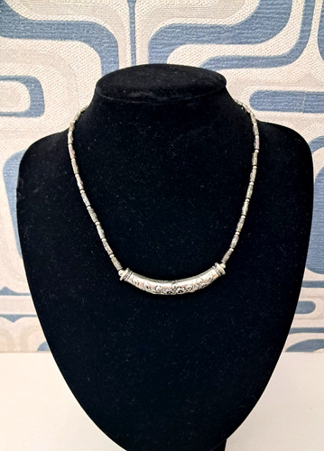 New silver tone metal - silver,